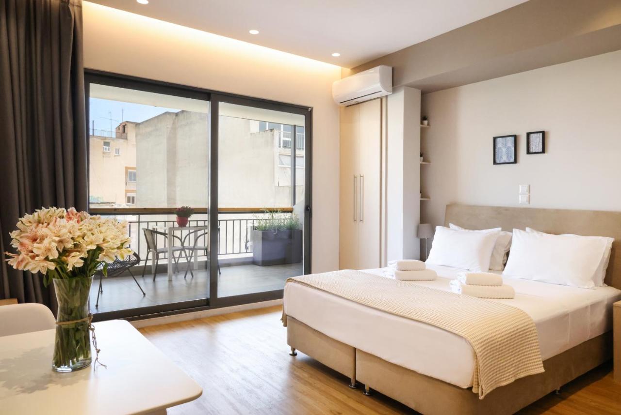Mood Athens Luxury Apartments And Suites Exterior photo