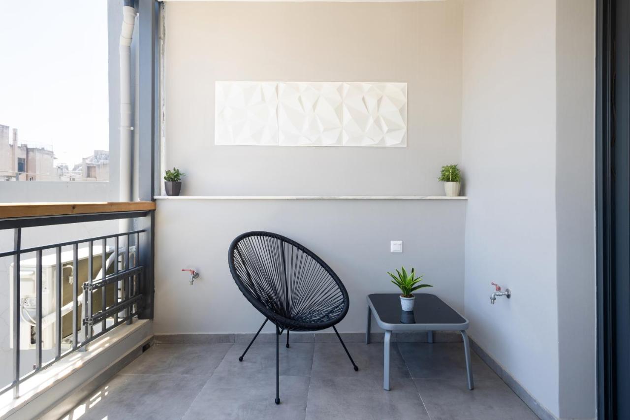 Mood Athens Luxury Apartments And Suites Exterior photo