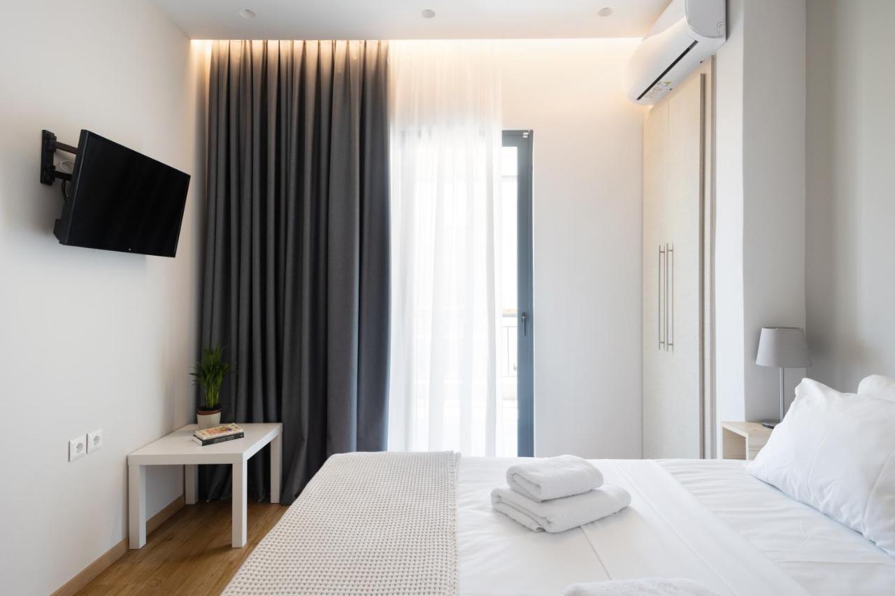 Mood Athens Luxury Apartments And Suites Exterior photo