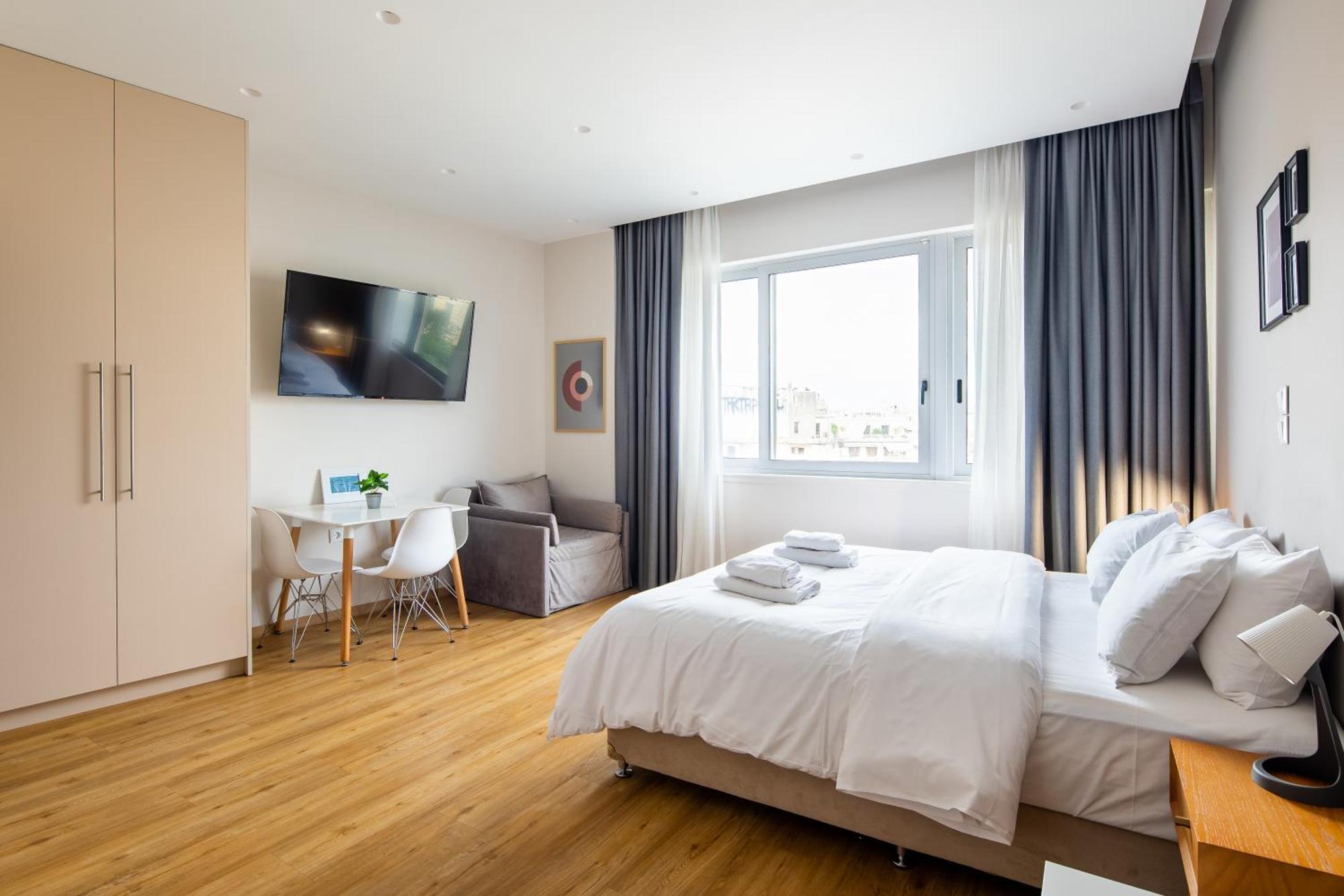 Mood Athens Luxury Apartments And Suites Exterior photo